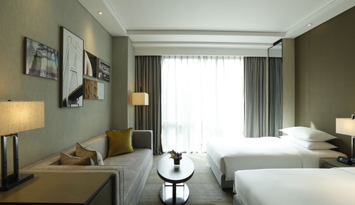 Room, 2 Twin Beds (Den)