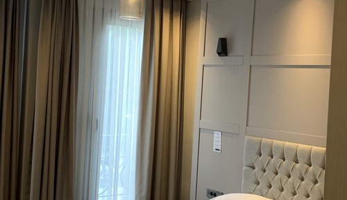 City Room, 1 Queen Bed