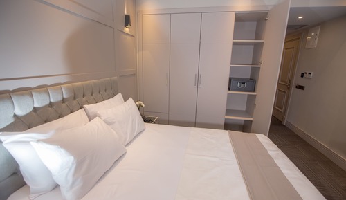 Panoramic Room, Terrace