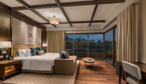 Anya Veranda Suite