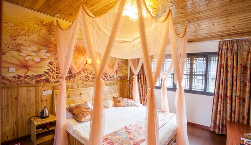 Romantic Room