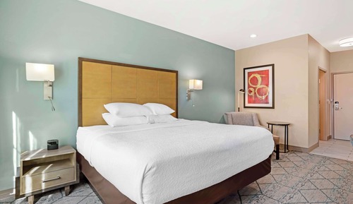 Standard Room, 1 King Bed, Non Smoking, Refrigerator & Microwave