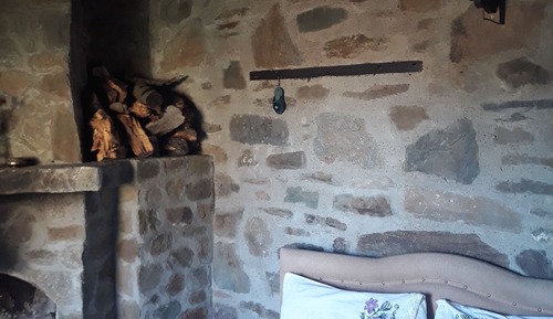 4- Naz (with fireplace)