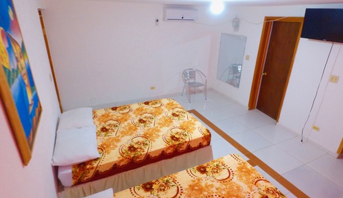 Classic Single Room, Multiple Bedrooms