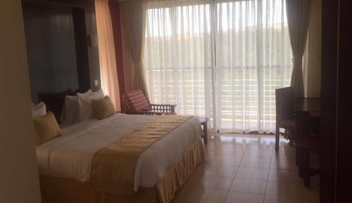 Deluxe Double or Twin Room, Mountain View, Executive Level