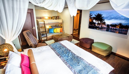 Junior Suite, Smoking