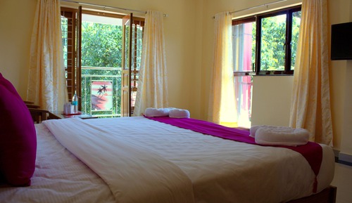 Grand Double Room, 1 King Bed, Non Smoking, Hill View
