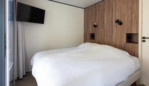 Mobile Home (Cachalot)