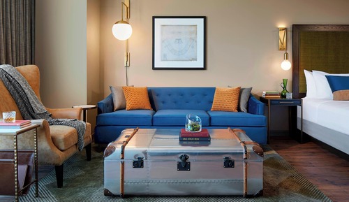 Junior Suite, 1 King Bed with Sofa bed