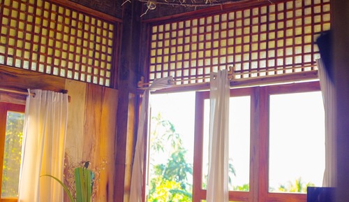 Master Bedroom / Mountain and Sea View