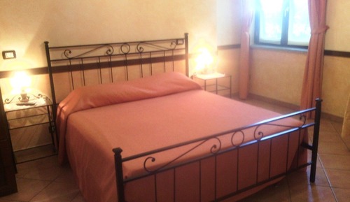 Family Room, Private Bathroom