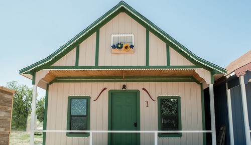 Basic Cabin, 1 Queen Bed, Non Smoking