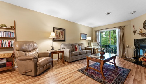 Condo, 2 Bedrooms