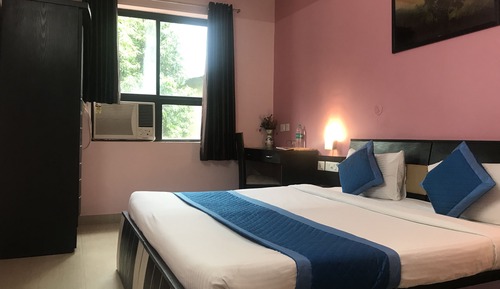 Deluxe Room, City View