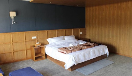 Deluxe Double Room, Garden View