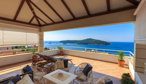 Exclusive Apartment, Terrace, Sea View (3 Bedrooms)