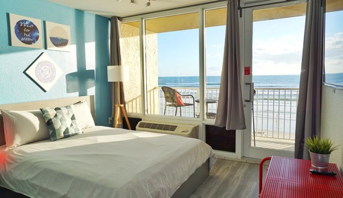 Luxury Room, 2 Queen Beds, Kitchen, Ocean View