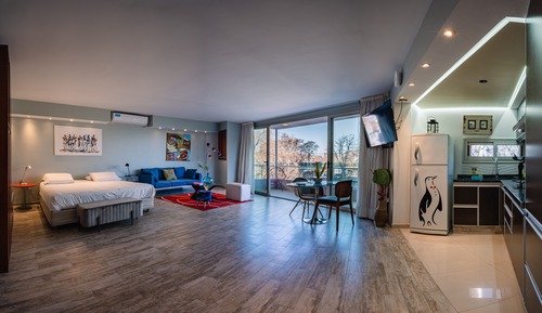 Superior Balcony Room