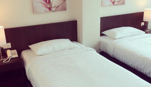 Deluxe Double or Twin Room