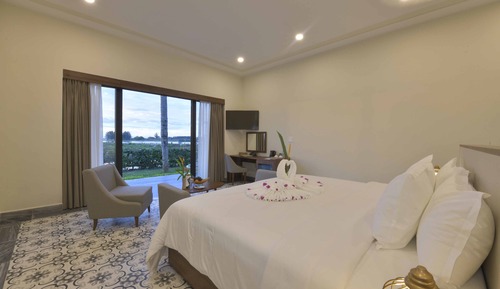 Family Residence 5 Bedrooms