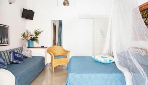 Triple Room, Multiple Beds, Non Smoking