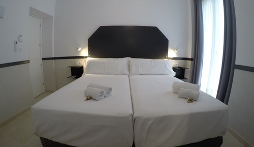 Economy Double or Twin Room