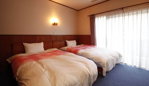 Deluxe Japanese Western Room, 2-4 person