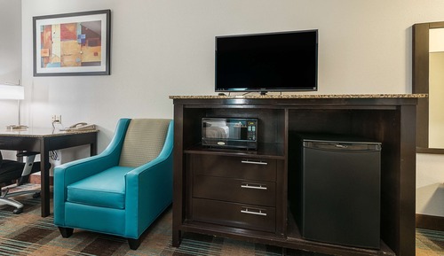 Standard Room, 2 Queen Beds, Accessible, Non Smoking