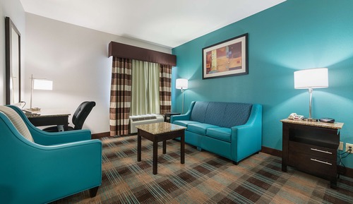 Suite, 1 King Bed, Non Smoking, Jetted Tub