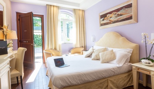 Double Room Single Use