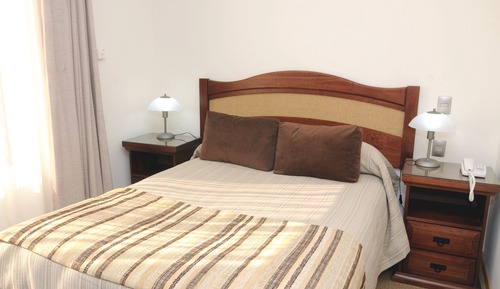 Single Room, 1 Large Twin Bed, Non Smoking, Private Bathroom