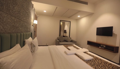 Royal Suite, 1 Queen Bed, Non Smoking