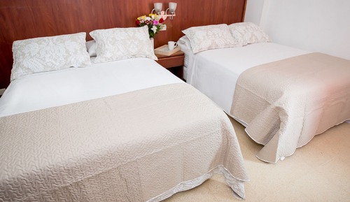 Classic Quadruple Room, 2 Double Beds, Non Smoking