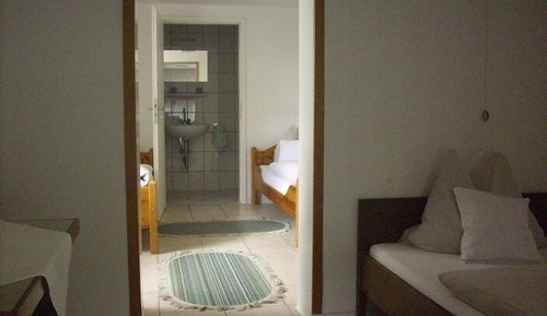 Classic Triple Room, Non Smoking, Garden View