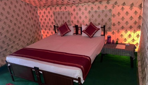 Deluxe Tent, 1 Double Bed, Non Smoking, Valley View