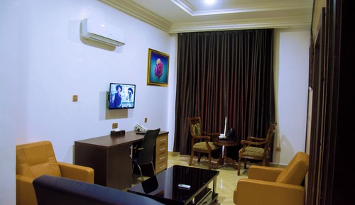 Luxury Suite, Hot Tub