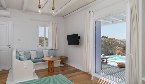 Superior Suite, Jetted Tub, Sea View