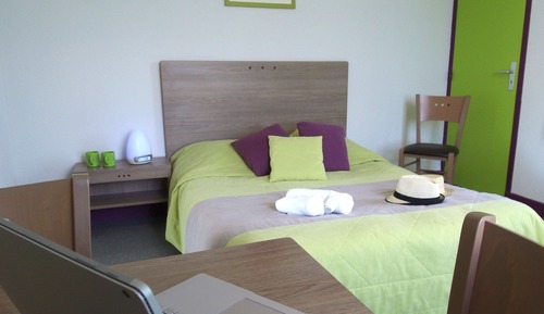 Room 2 Pax 1 Baby Accesible