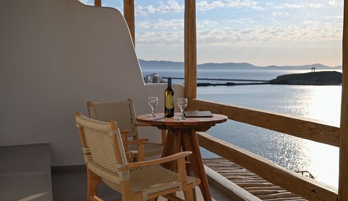 Deluxe Suite, Jetted Tub, Sea View