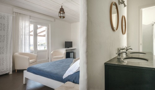 Superior Room, Patio