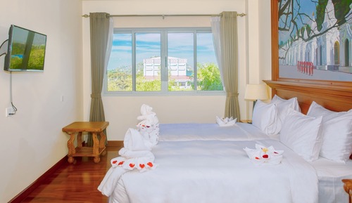 Apartment Suite, Bathtub