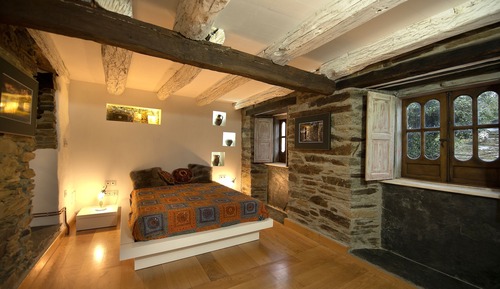 Double Room, Hot Tub (Balcony - O cuarto de Soidade)