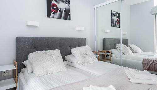 Studio Suite (5J - without parking)