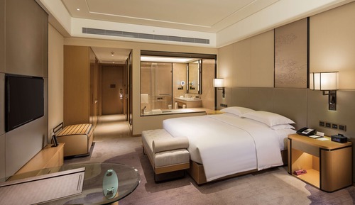 King Deluxe High Floor