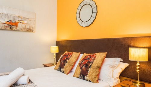 Family Room Inside the Guesthouse, Room 1