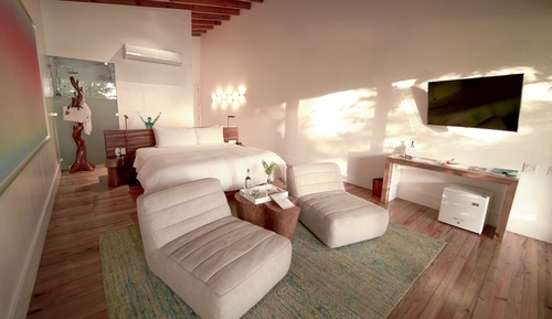 Luxury Suite, 1 King Bed, Sea View