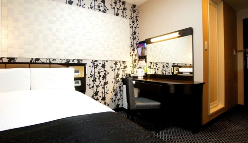 Standard Double Room, Smoking