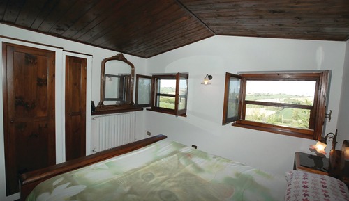 Family Apartment, 2 Bedrooms, Kitchen, Poolside