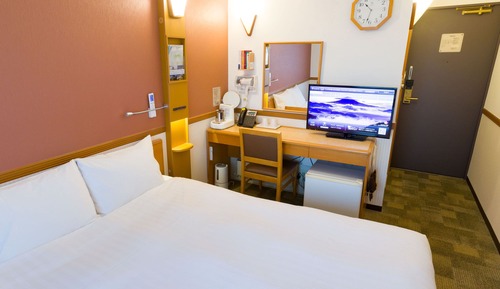 Standard Double Room, Smoking