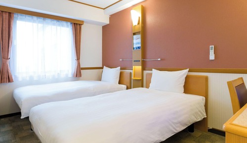 Standard Twin Room, Smoking